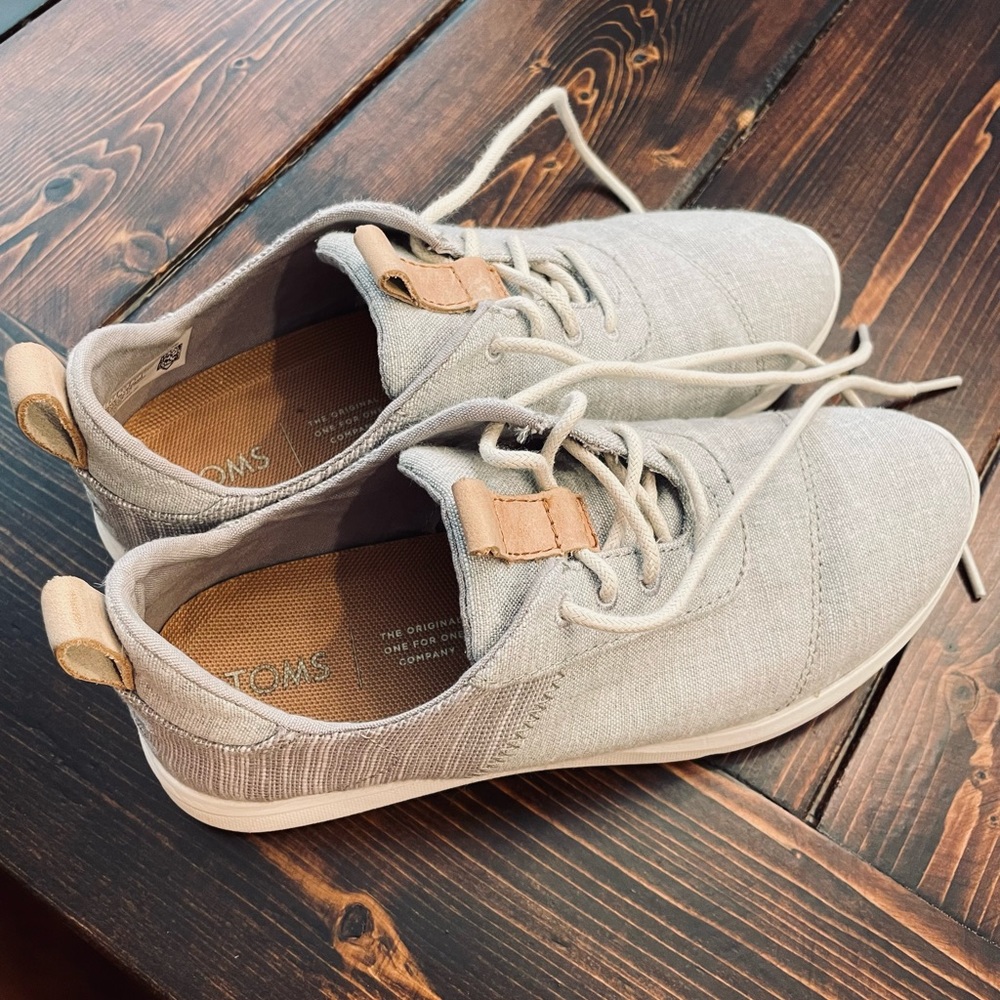 Brand New Womens Grey TOMS Casual Shoes